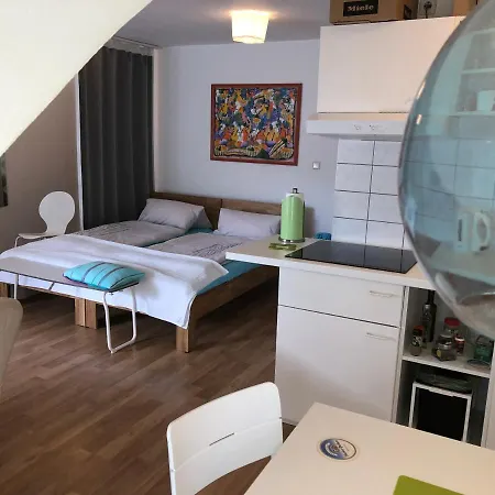 Apartmán Mit Sonnigem Balkon *